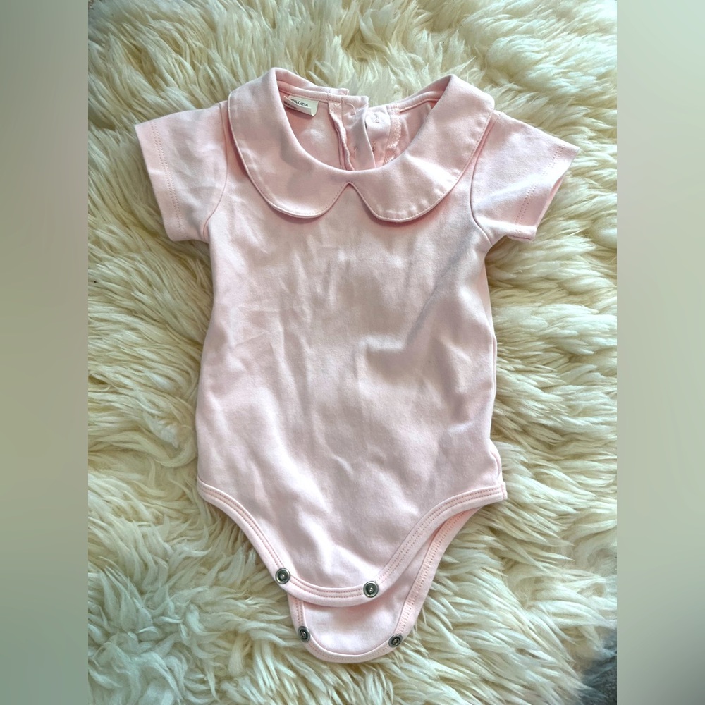 Light pink peter pan collar onesie, size 9M